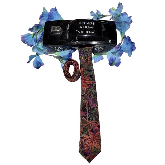 Janardhan's 100% Pure Silk Tie - Picture 1 of 6